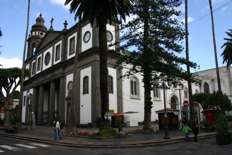 sancristobaldelalagunaii.jpg